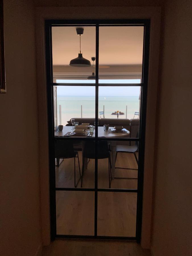 Genieten Van De Vlaamse Kust Met Prachtig Zeezicht De Haan Ngoại thất bức ảnh