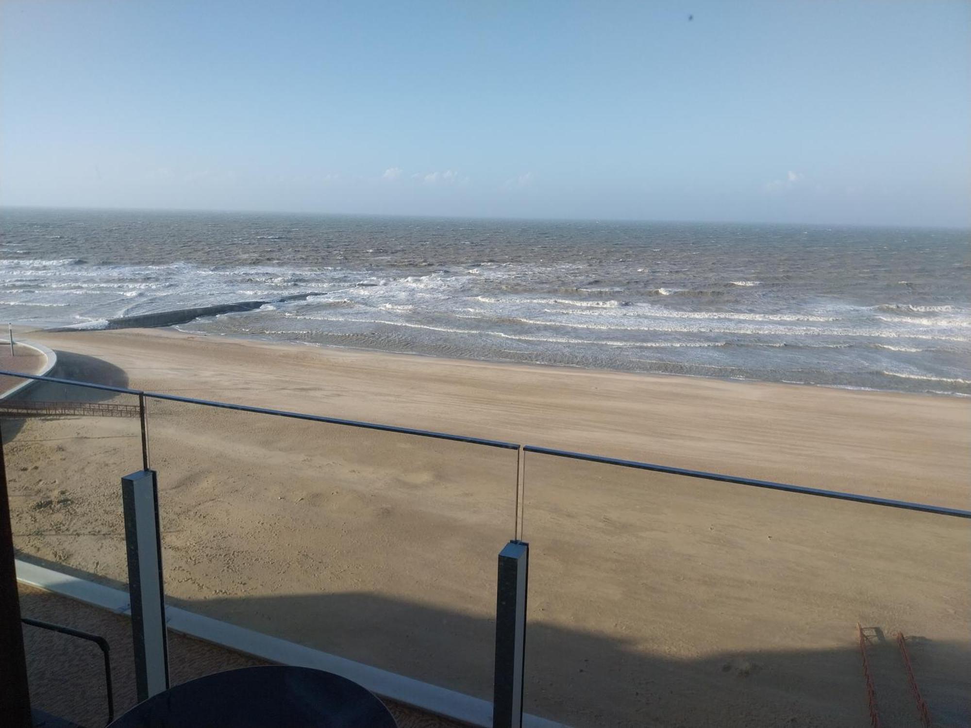 Genieten Van De Vlaamse Kust Met Prachtig Zeezicht De Haan Ngoại thất bức ảnh