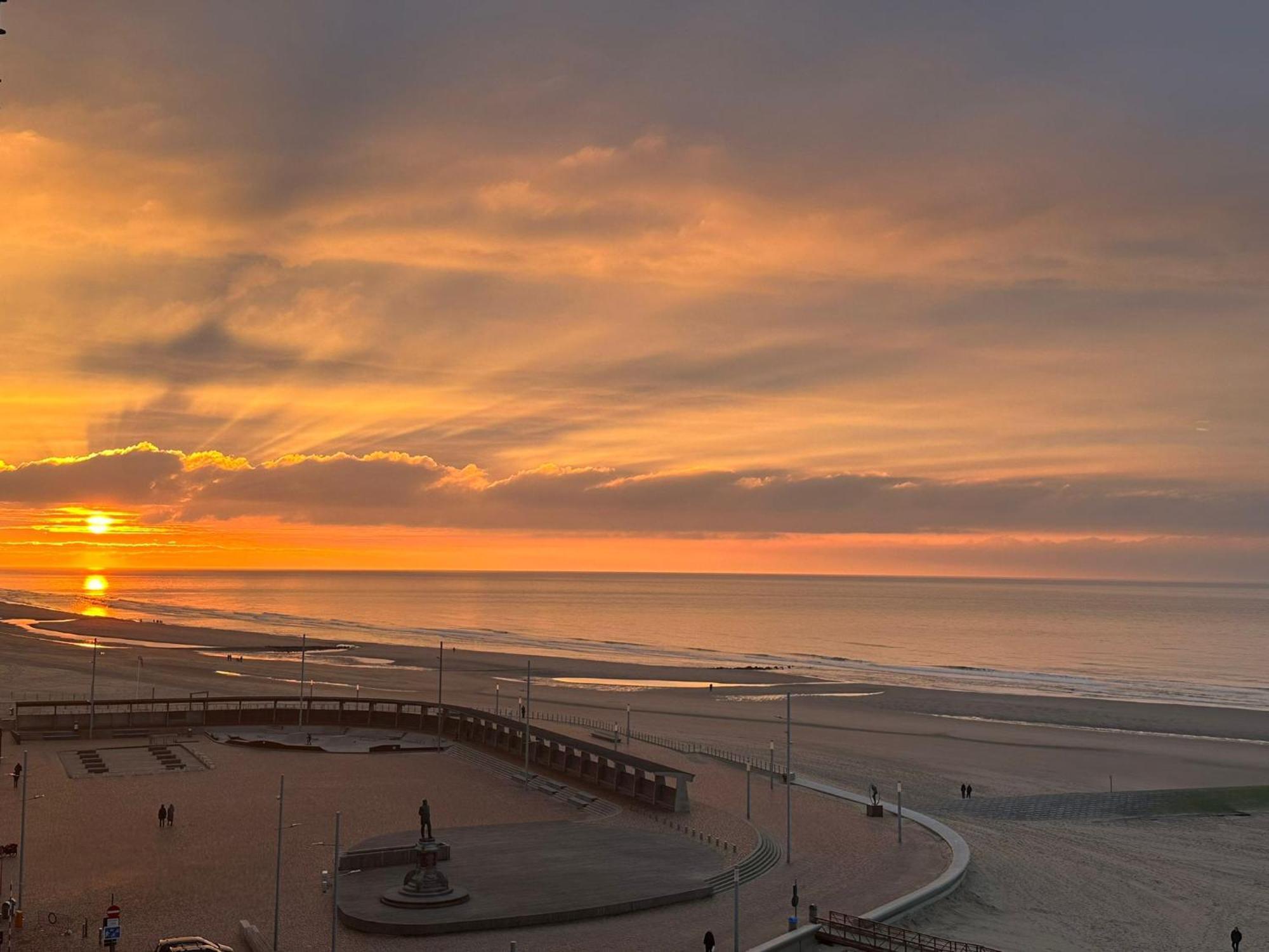 Genieten Van De Vlaamse Kust Met Prachtig Zeezicht De Haan Ngoại thất bức ảnh